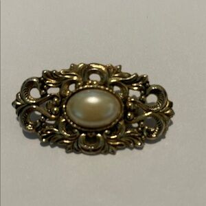 Vintage Gold and Faux opal Brooch